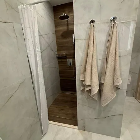 Mv-brilliant 아파트 바르나